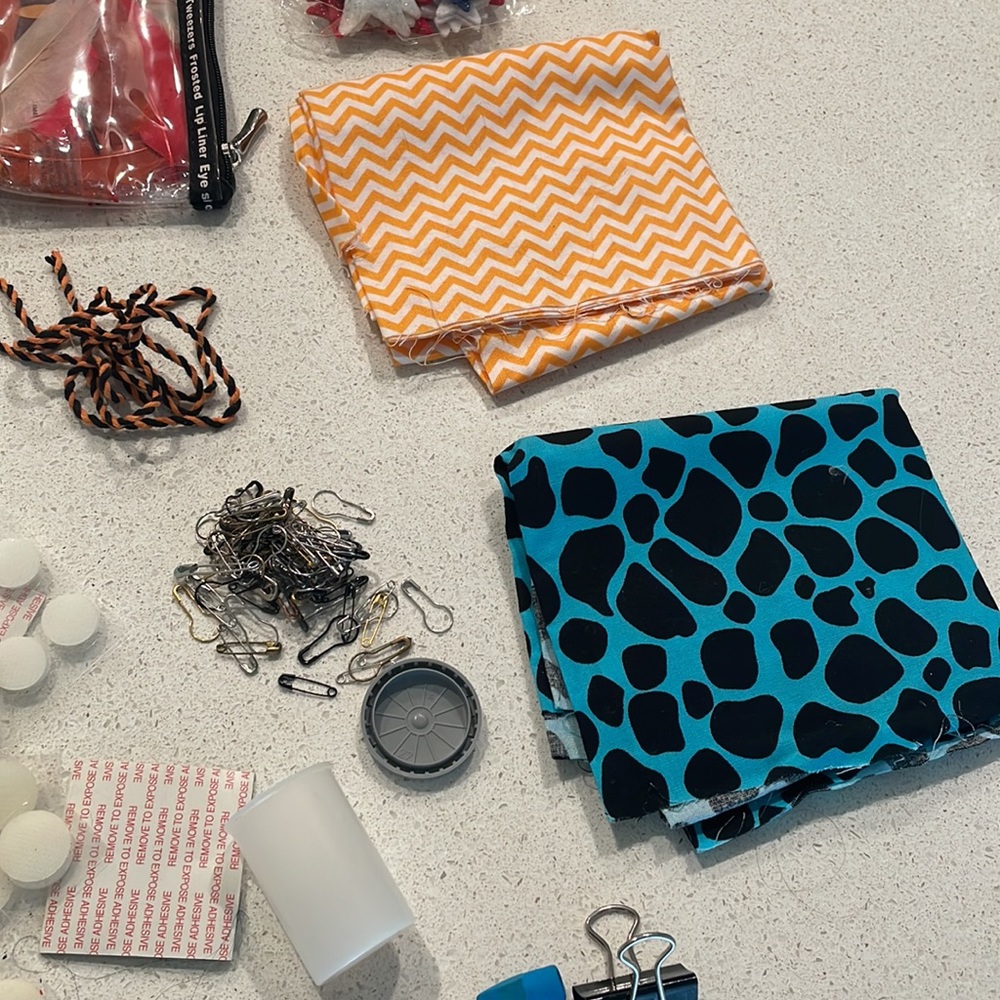 Huge craft/desk supplies bundle - Picture 6 of 8
